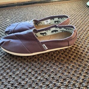 TOMS Women's Canvas Flats - Taupe. Size 8.  Like new condition.